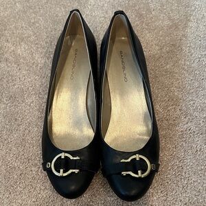 Bandolino Black Heels with Gold Accent